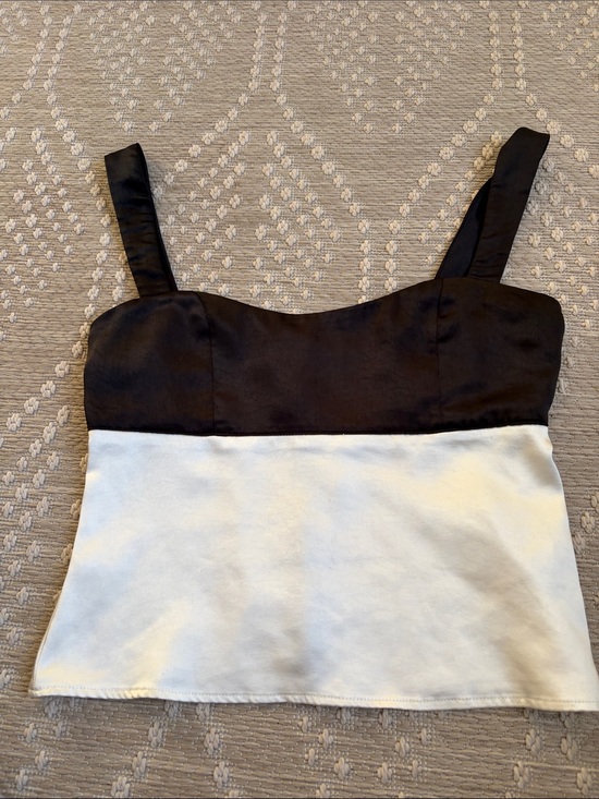 Princess Polly Tops - Princess Polly Black and White Two-Tone Crop Cami